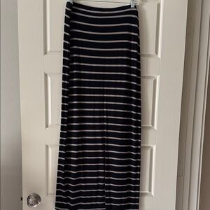 Banana Republic Black and Cream Striped Maxi Skirt